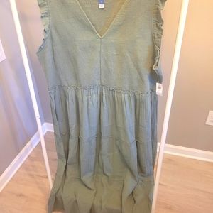 Old Navy NWT Green Sleeveless Ruffle Maxi Dress